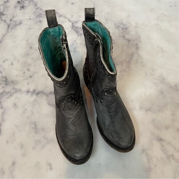 Corral Studded Western Leather Boots Distressed Short Cowboy Booties Sz 7 - Picture 3 of 9